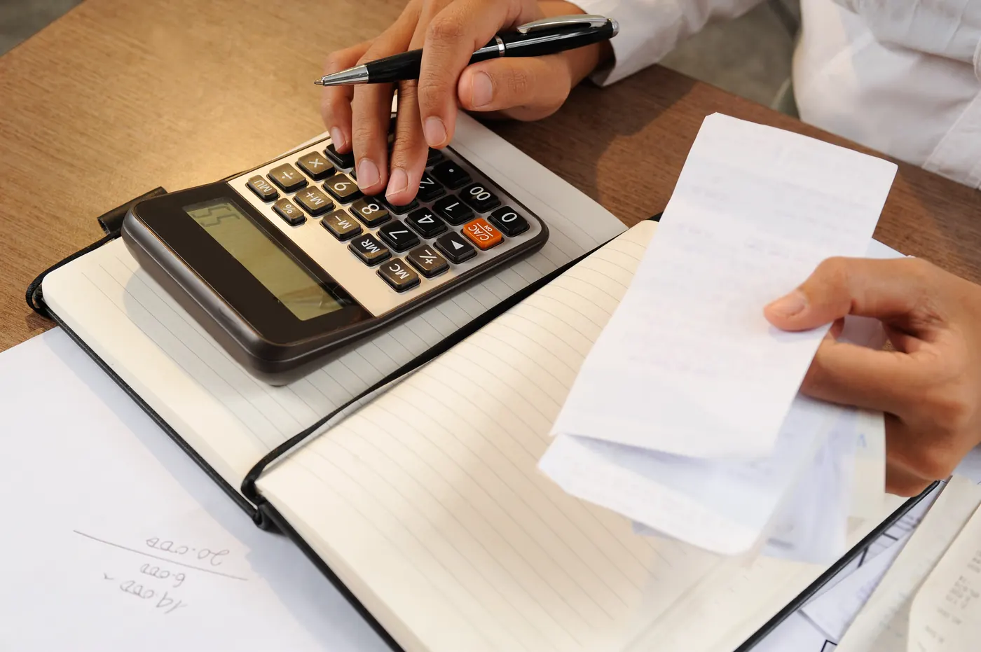 Cálculo del IPSI con calculadora y facturas